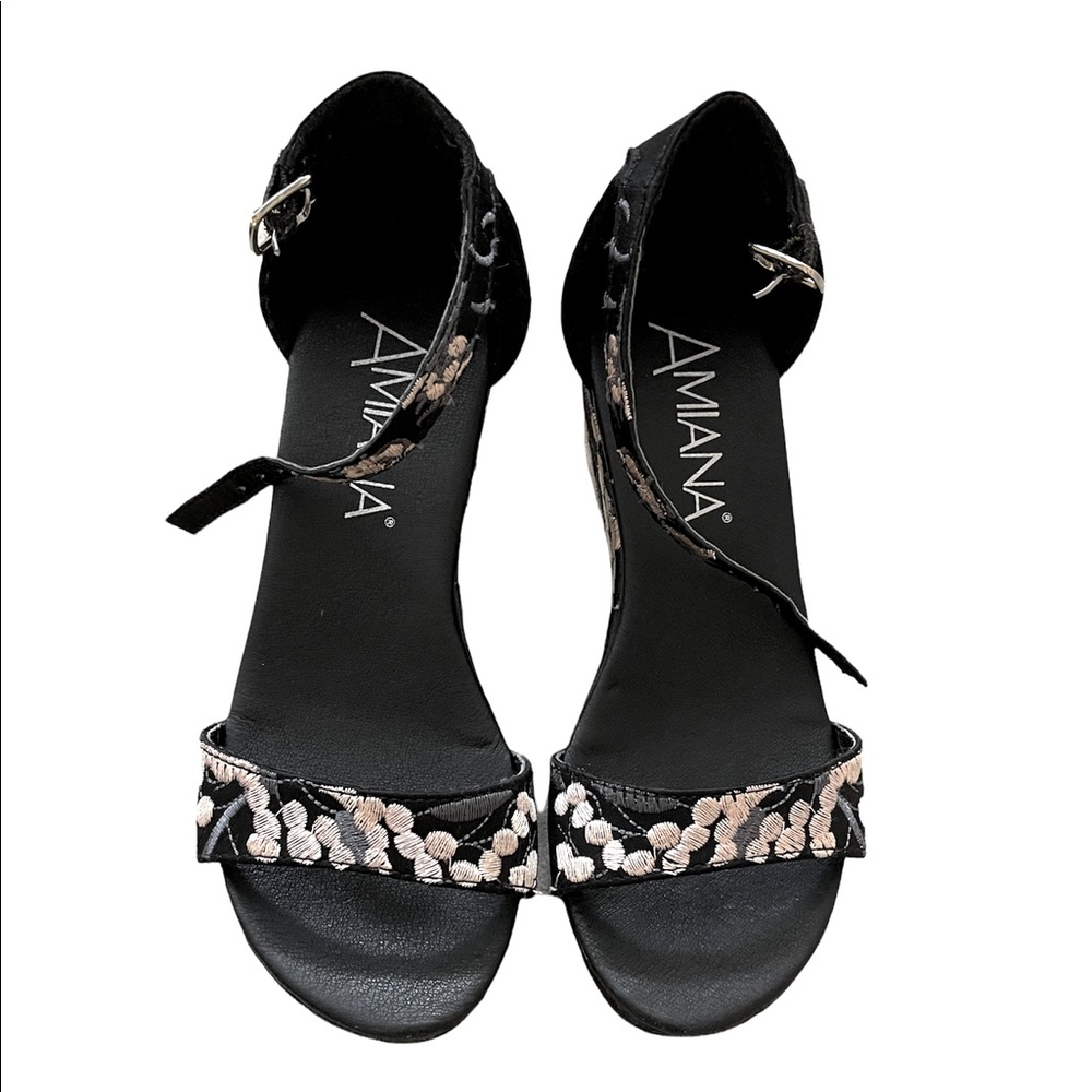 Amiana Girls dress shoes ,Wedge , Size 1(32) Black Color